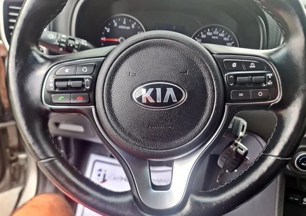 Kia Sportage cena 65999 przebieg: 137000, rok produkcji 2016 z Tuchów małe 326